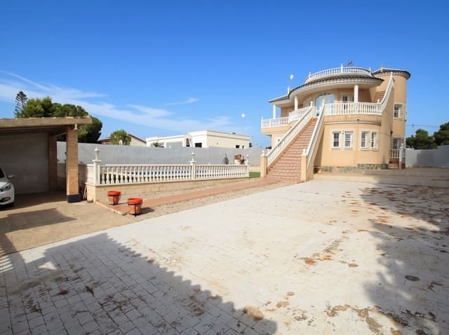 5 soverom Villa til salgs i Campoamor, Orihuela med svømmebasseng garasje - € 510 000 (Ref: 10182818)