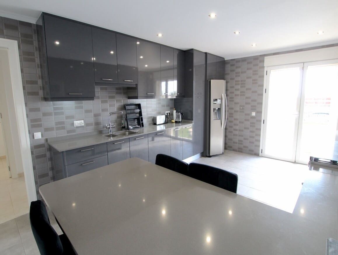 5 soverom Villa til salgs i Campoamor med svømmebasseng garasje - € 510 000 (Ref: 10182818)