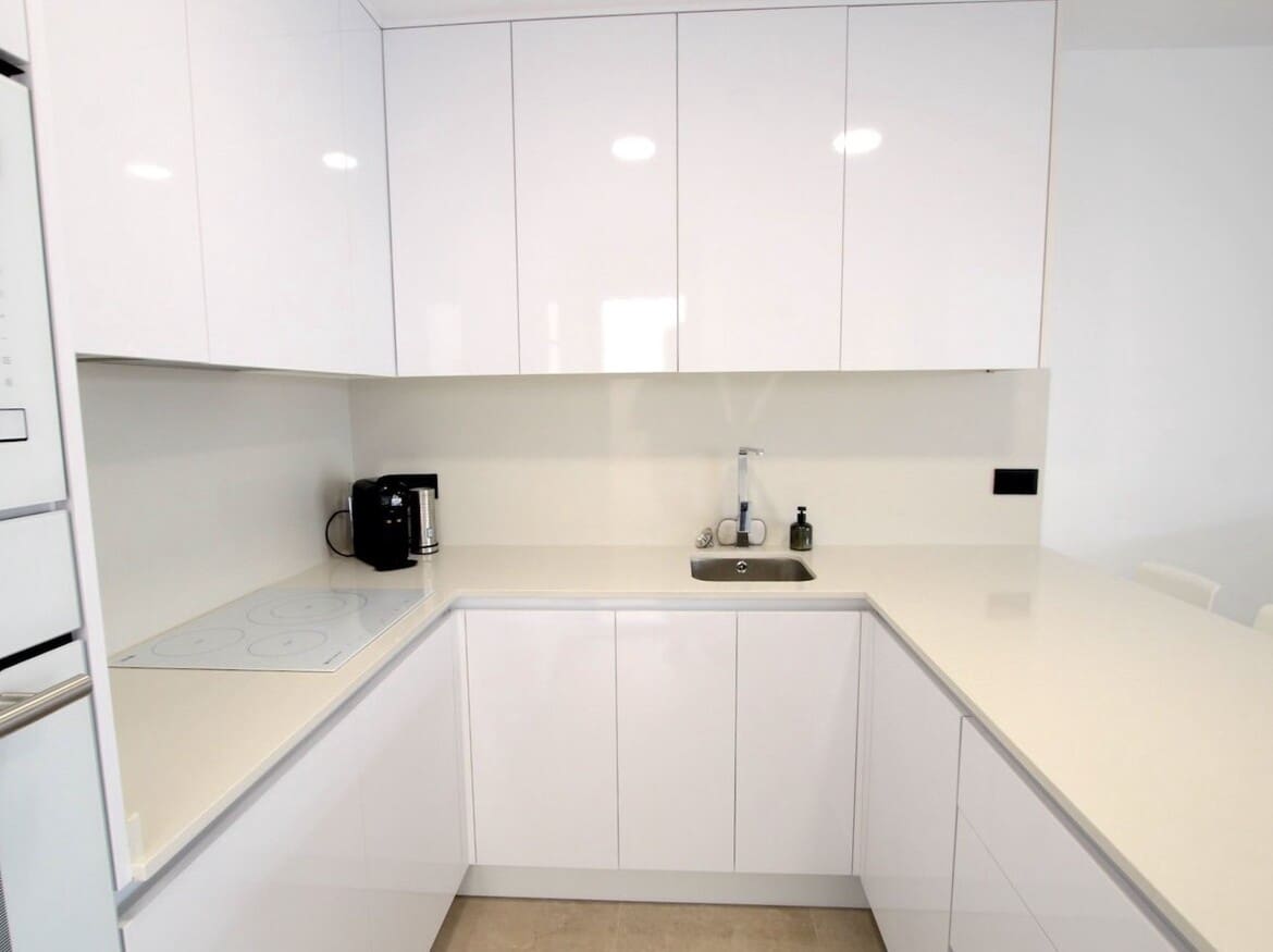 3 slaapkamer Villa te koop in Benijofar met zwembad garage - € 349.950 (Ref: 10182819)