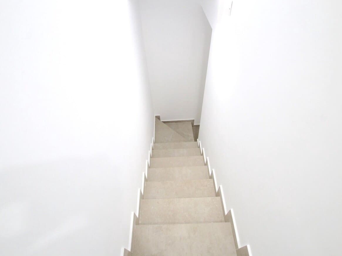 3 slaapkamer Villa te koop in Benijofar met zwembad garage - € 349.950 (Ref: 10182819)