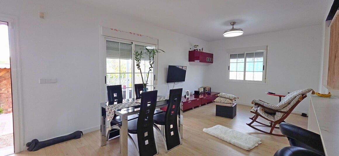5 bedroom Villa for sale in Torrevieja with pool garage - € 372,000 (Ref: 10182821)