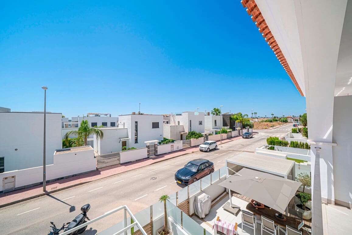 2 soverom Leilighet til salgs i Rojales med svømmebasseng - € 325 000 (Ref: 10182826)
