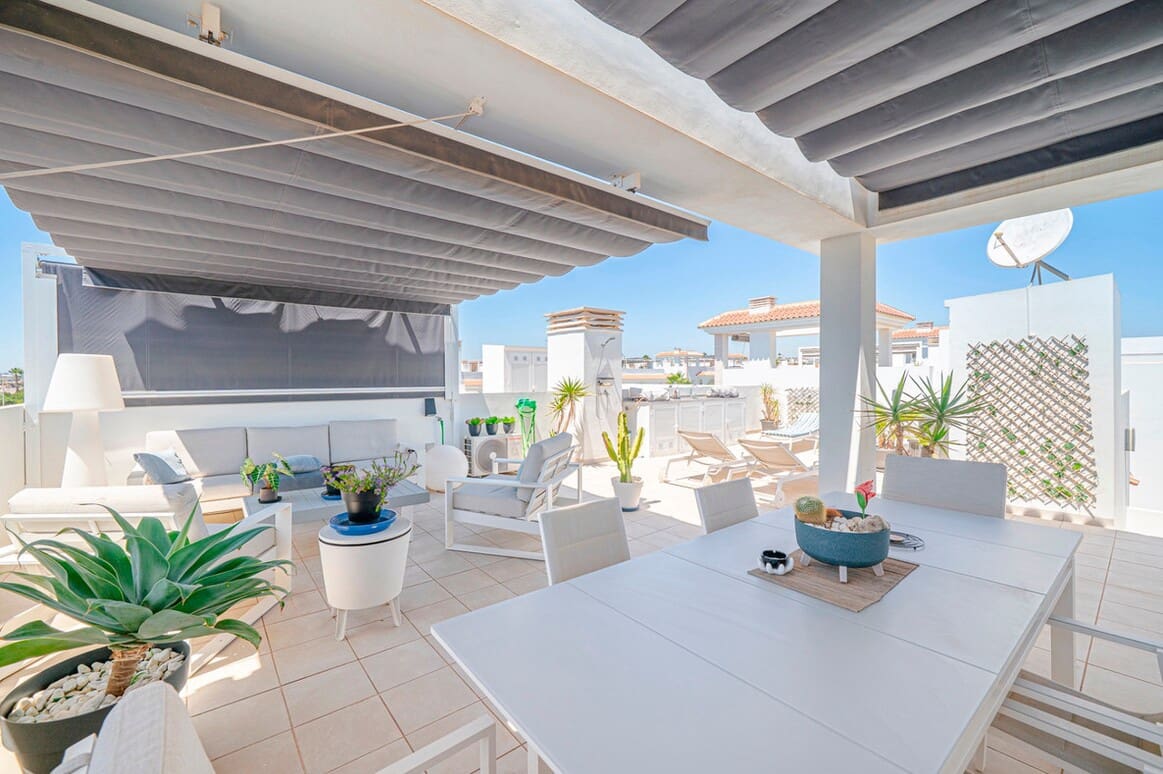 2 soverom Leilighet til salgs i Rojales med svømmebasseng - € 325 000 (Ref: 10182826)