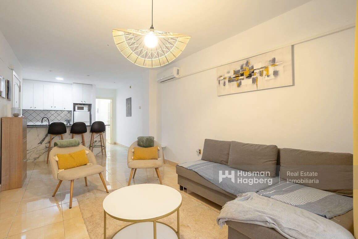 Apartamento de 2 habitaciones en Torrevieja en venta - 179.000 € (Ref: 10182827)