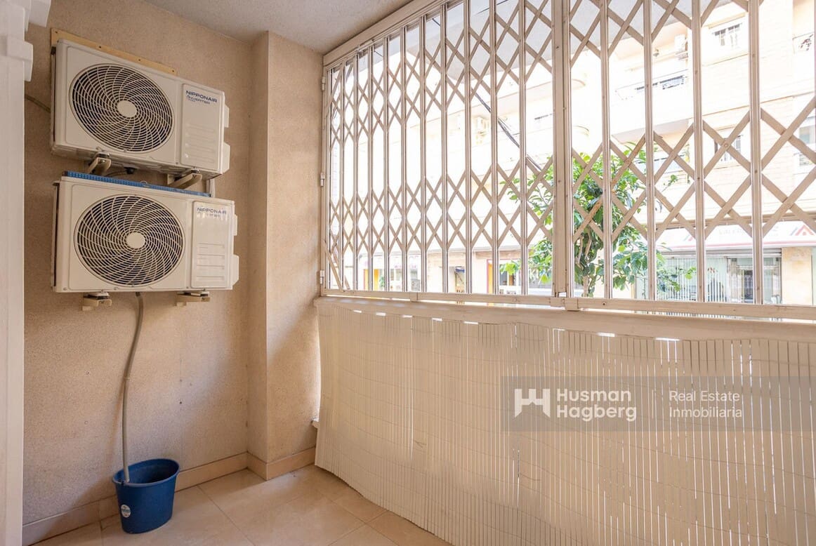 Apartamento de 2 habitaciones en Torrevieja en venta - 179.000 € (Ref: 10182827)