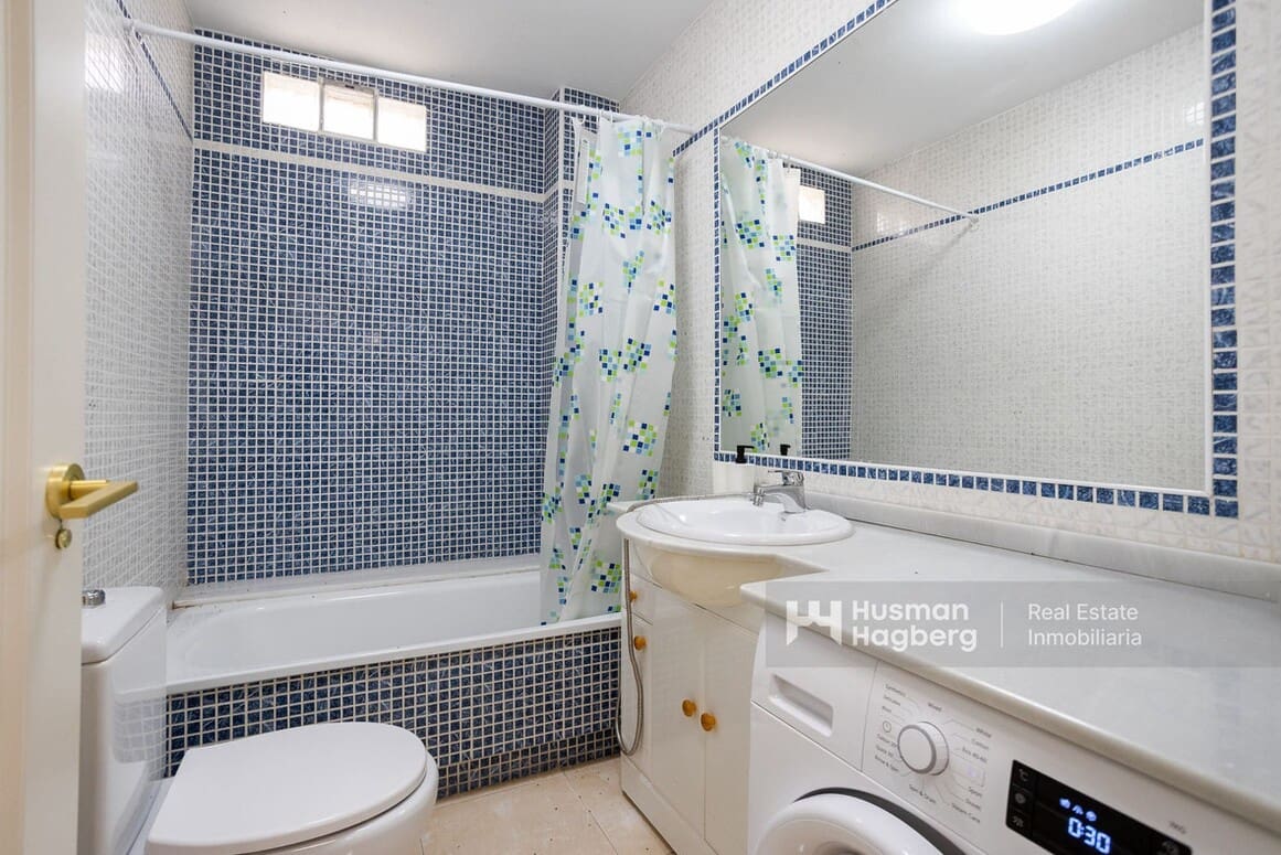 Apartamento de 2 habitaciones en Torrevieja en venta - 179.000 € (Ref: 10182827)