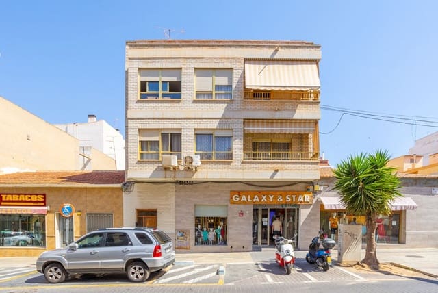 4 slaapkamer Appartement te koop in Puerto Deportivo, Torrevieja - € 319.000 (Ref: 10182831)