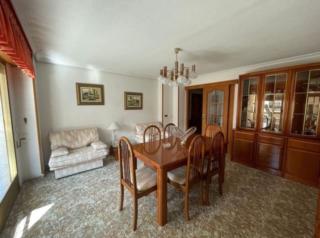 4 slaapkamer Appartement te koop in Puerto Deportivo, Torrevieja - € 319.000 (Ref: 10182831)