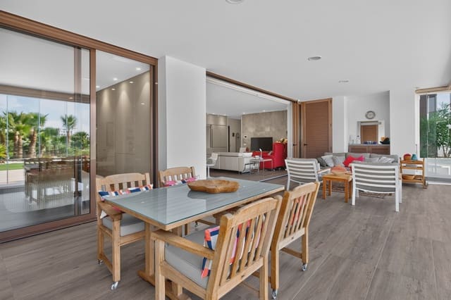 3 Zimmer Apartment zu verkaufen in Las Colinas Golf, Orihuela mit Pool Garage - 570.000 € (Ref: 10183402)