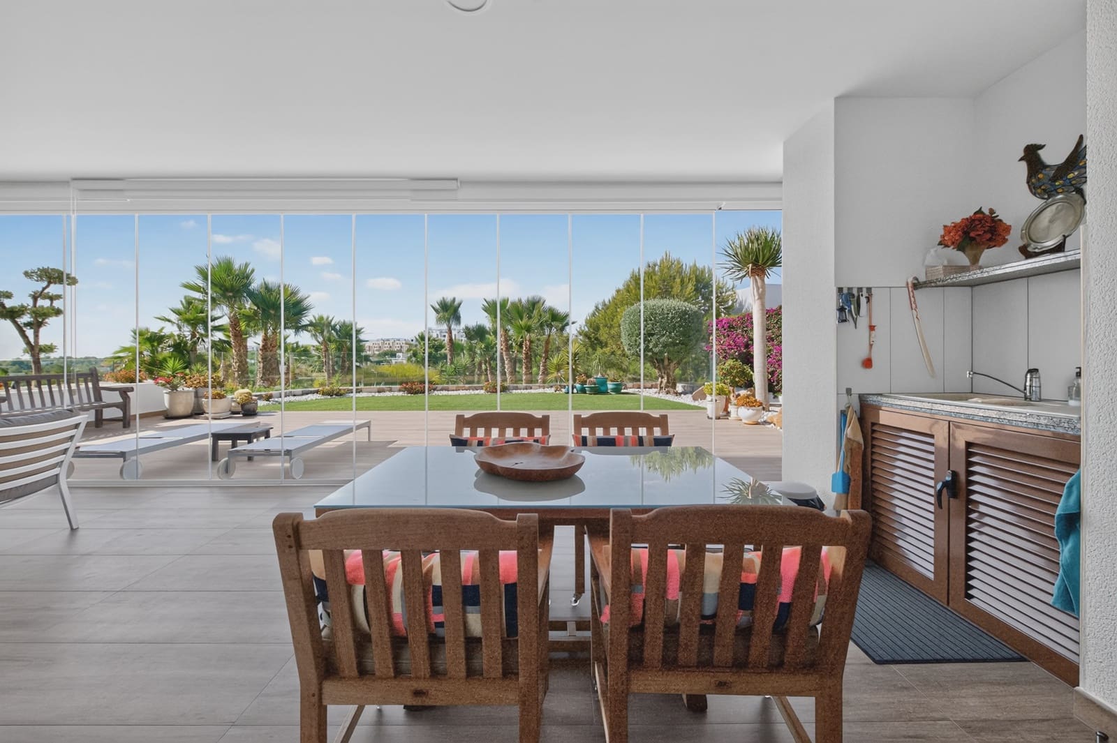 3 Zimmer Apartment zu verkaufen in Las Colinas Golf mit Pool Garage - 570.000 € (Ref: 10183402)
