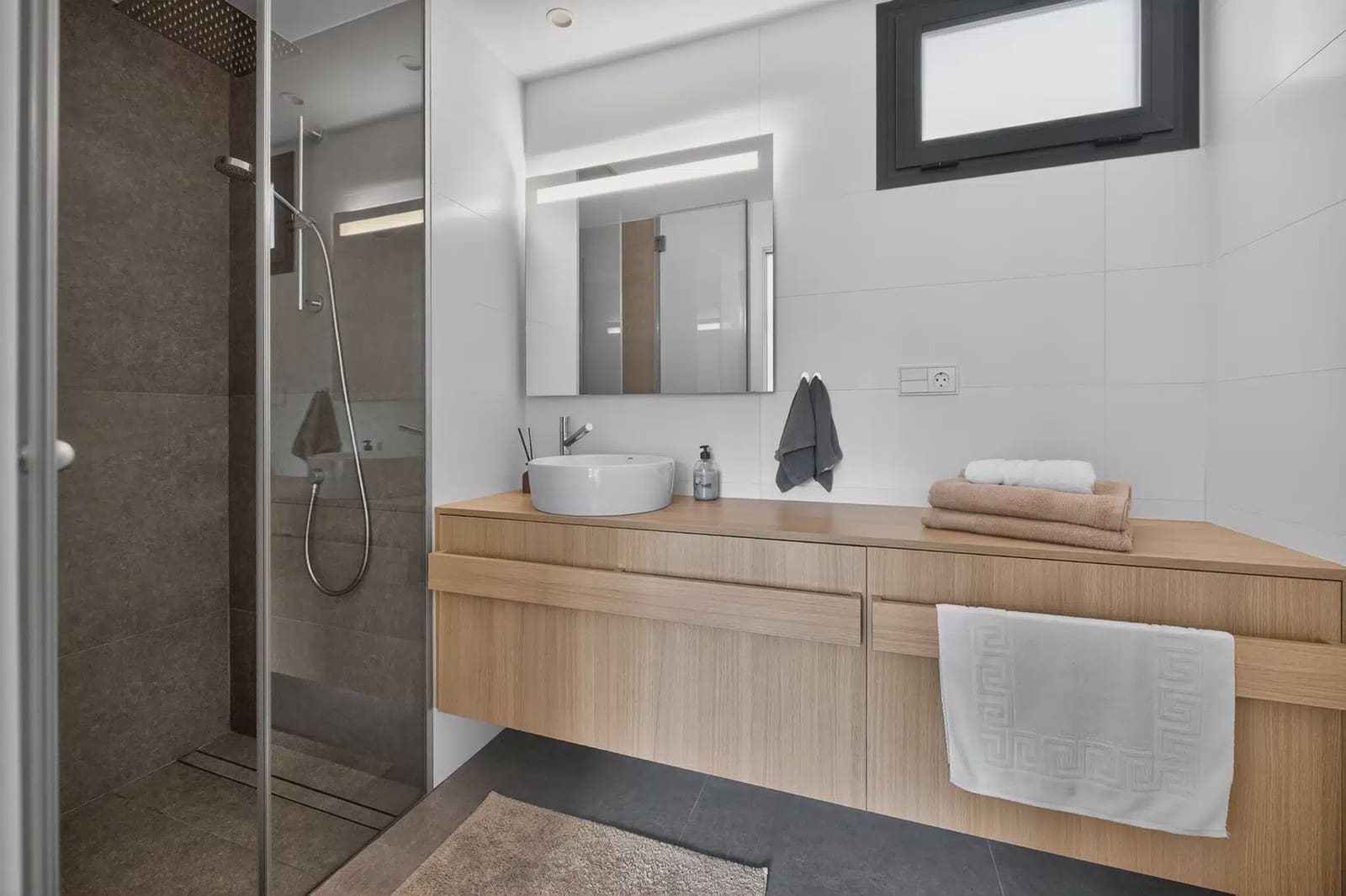 2 bedroom Apartment for sale in Las Colinas Golf with pool garage - € 529,000 (Ref: 10183403)