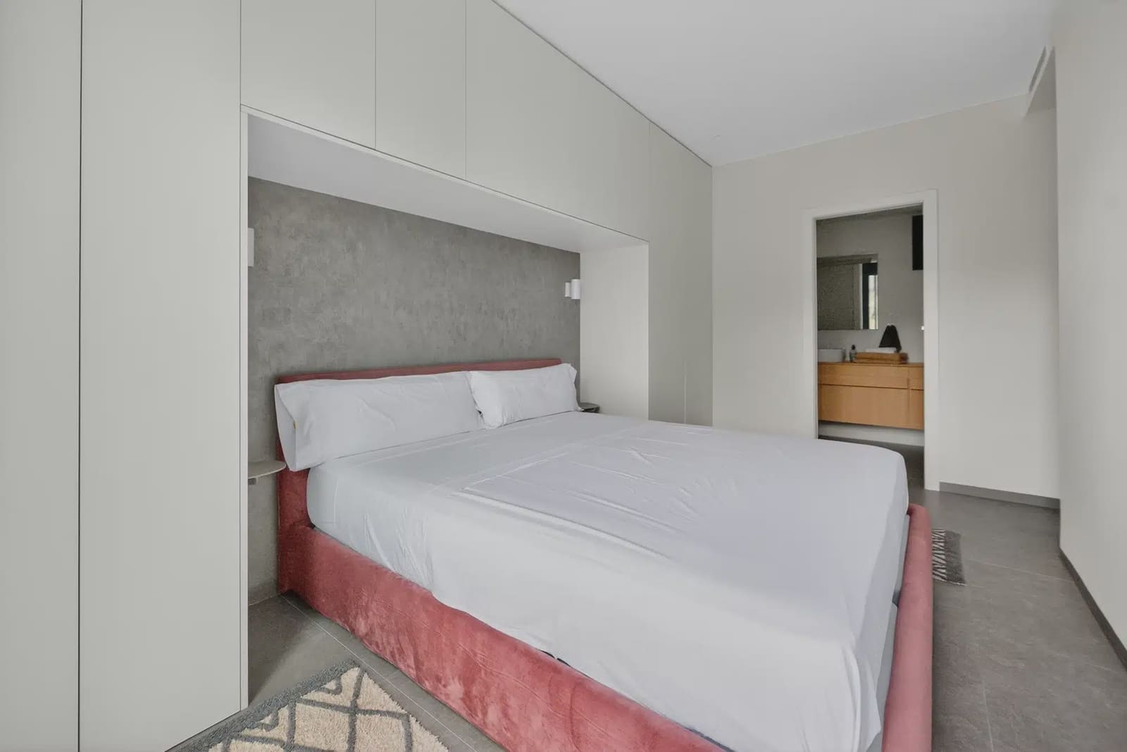 2 bedroom Apartment for sale in Las Colinas Golf with pool garage - € 529,000 (Ref: 10183403)