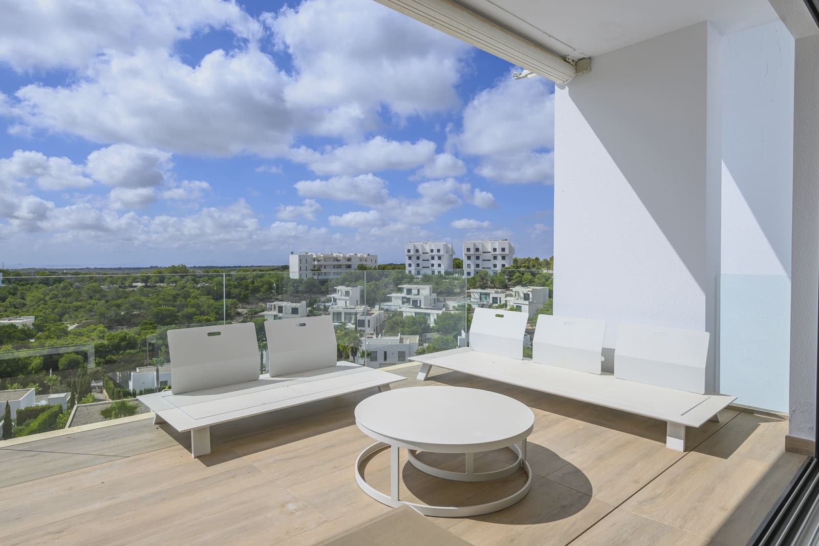 3 Zimmer Apartment zu verkaufen in Las Colinas Golf mit Pool Garage - 540.000 € (Ref: 10183404)