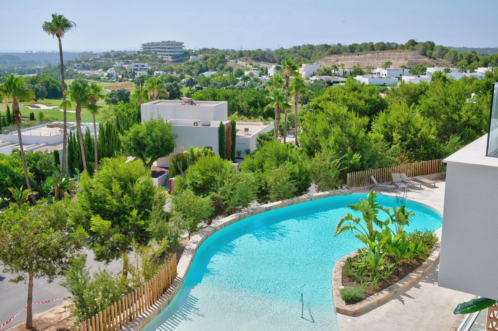 2 bedroom Apartment for sale in Las Colinas Golf with pool garage - € 449,000 (Ref: 10183405)