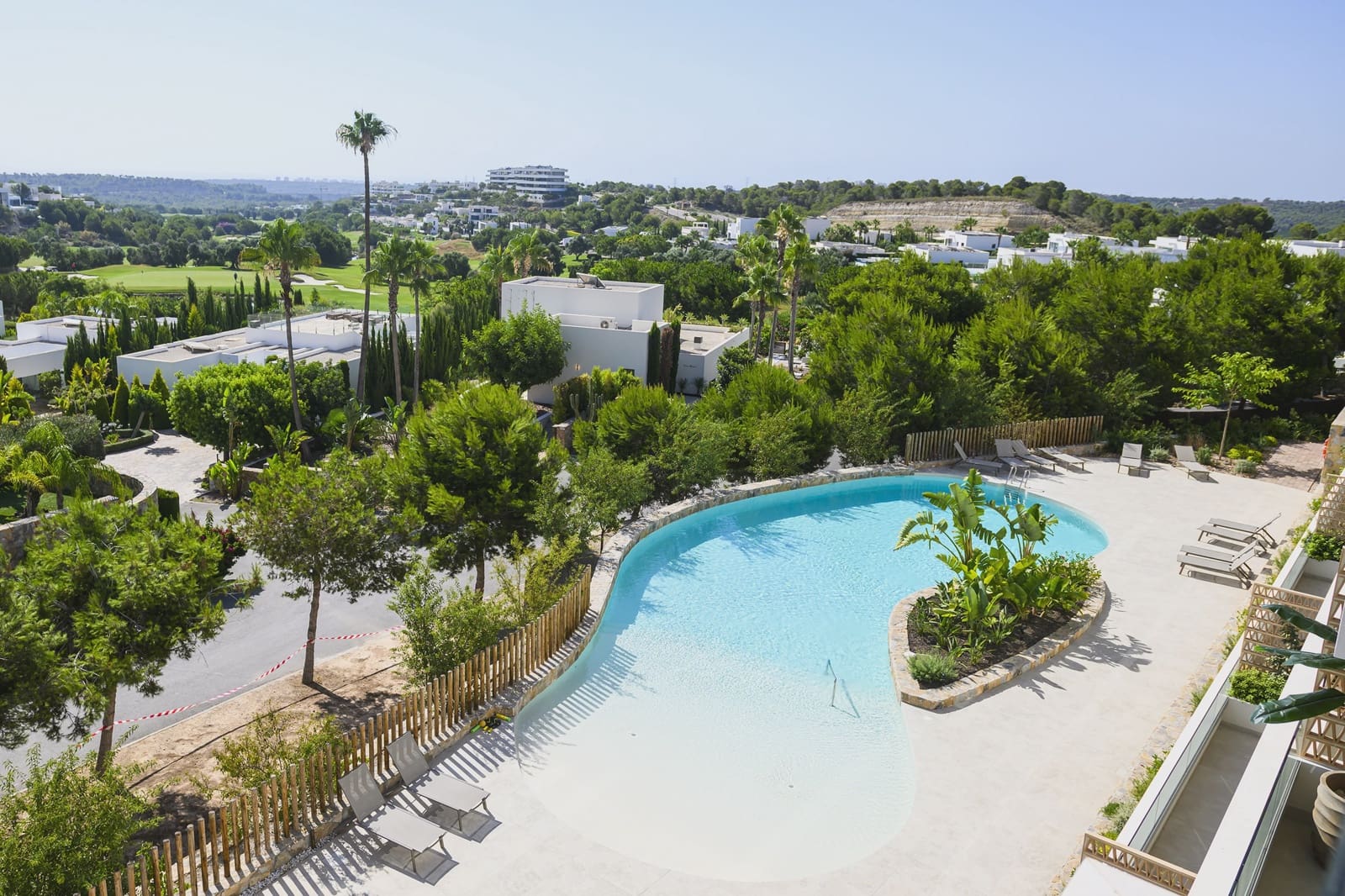 2 bedroom Apartment for sale in Las Colinas Golf with pool garage - € 449,000 (Ref: 10183405)