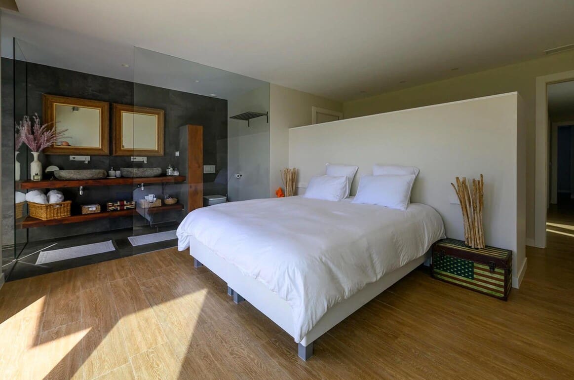 Chalet de 3 habitaciones en Las Colinas Golf en venta con piscina garaje - 1.790.000 € (Ref: 10183406)