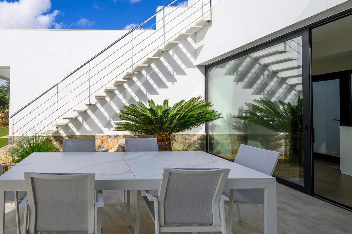 Chalet de 3 habitaciones en Las Colinas Golf en venta con piscina garaje - 1.790.000 € (Ref: 10183406)