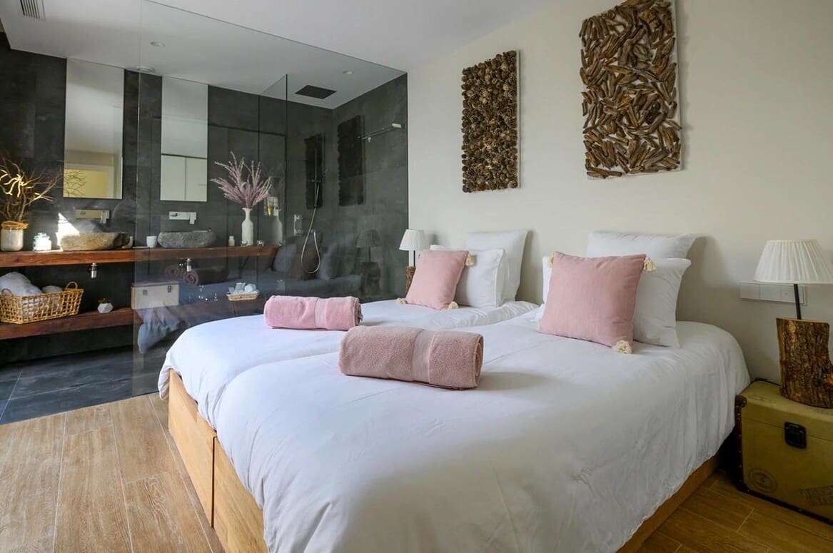 Chalet de 3 habitaciones en Las Colinas Golf en venta con piscina garaje - 1.790.000 € (Ref: 10183406)