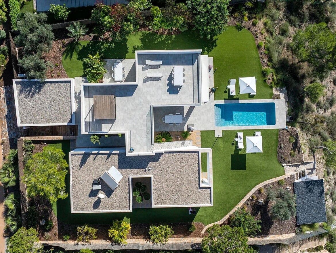 Chalet de 3 habitaciones en Las Colinas Golf en venta con piscina garaje - 1.790.000 € (Ref: 10183406)