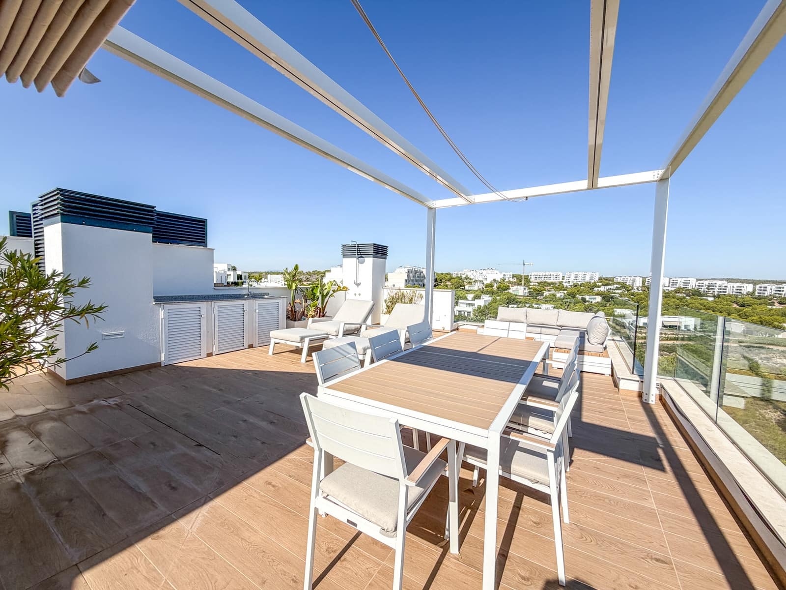2 Zimmer Apartment zu verkaufen in Las Colinas Golf mit Pool Garage - 560.000 € (Ref: 10183407)
