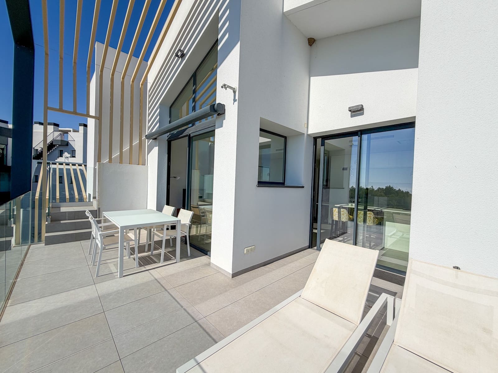 2 Zimmer Apartment zu verkaufen in Las Colinas Golf mit Pool Garage - 560.000 € (Ref: 10183407)