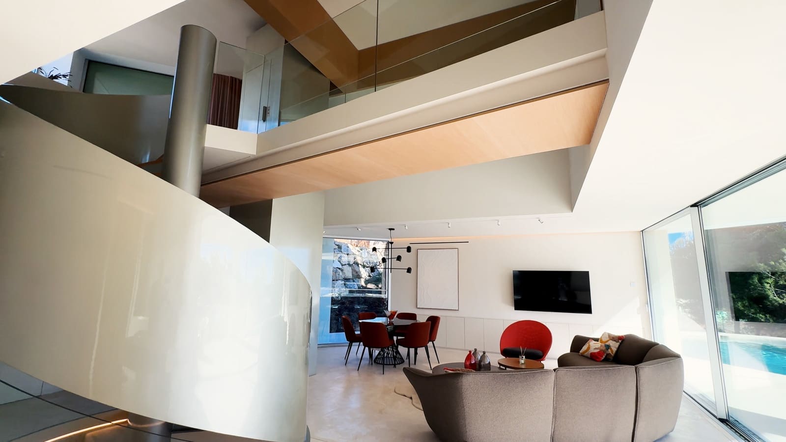 Chalet de 3 habitaciones en Las Colinas Golf en venta con piscina garaje - 2.365.000 € (Ref: 10183408)