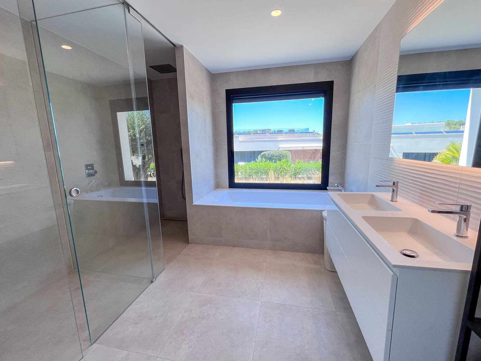 3 slaapkamer Villa te koop in Las Colinas Golf met zwembad garage - € 1.490.000 (Ref: 10183409)