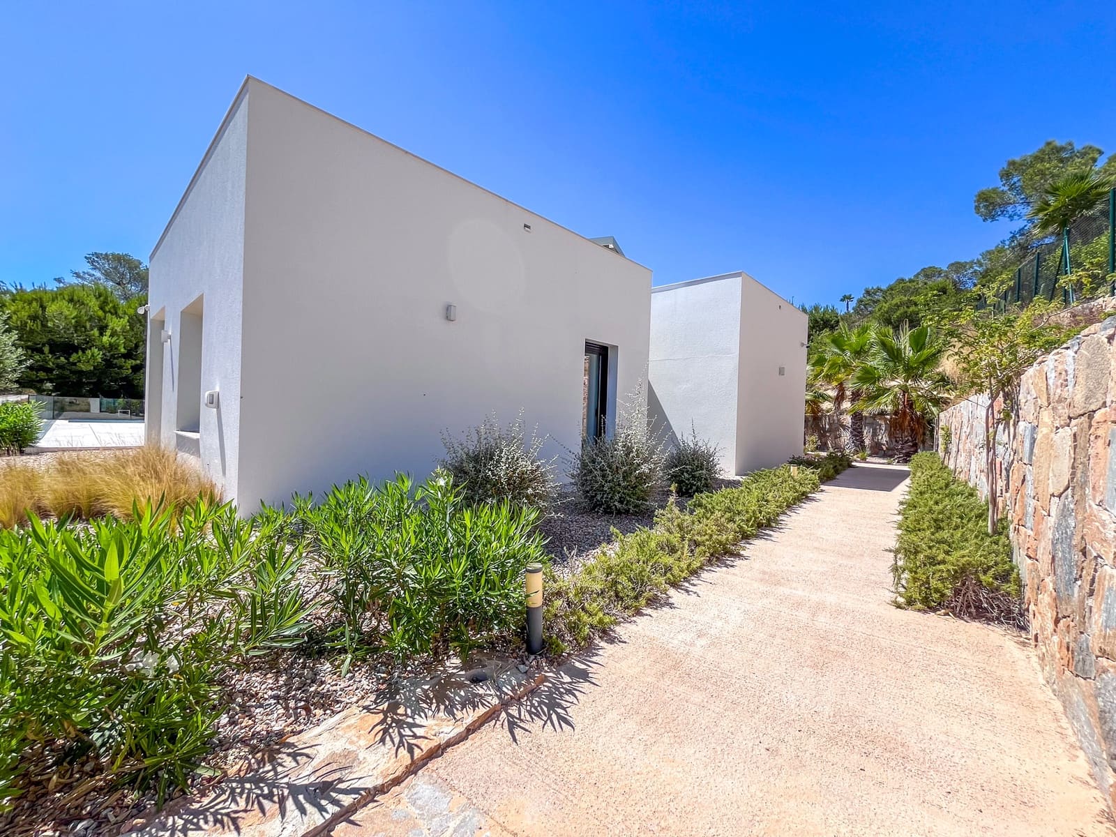 3 slaapkamer Villa te koop in Las Colinas Golf met zwembad garage - € 1.490.000 (Ref: 10183409)