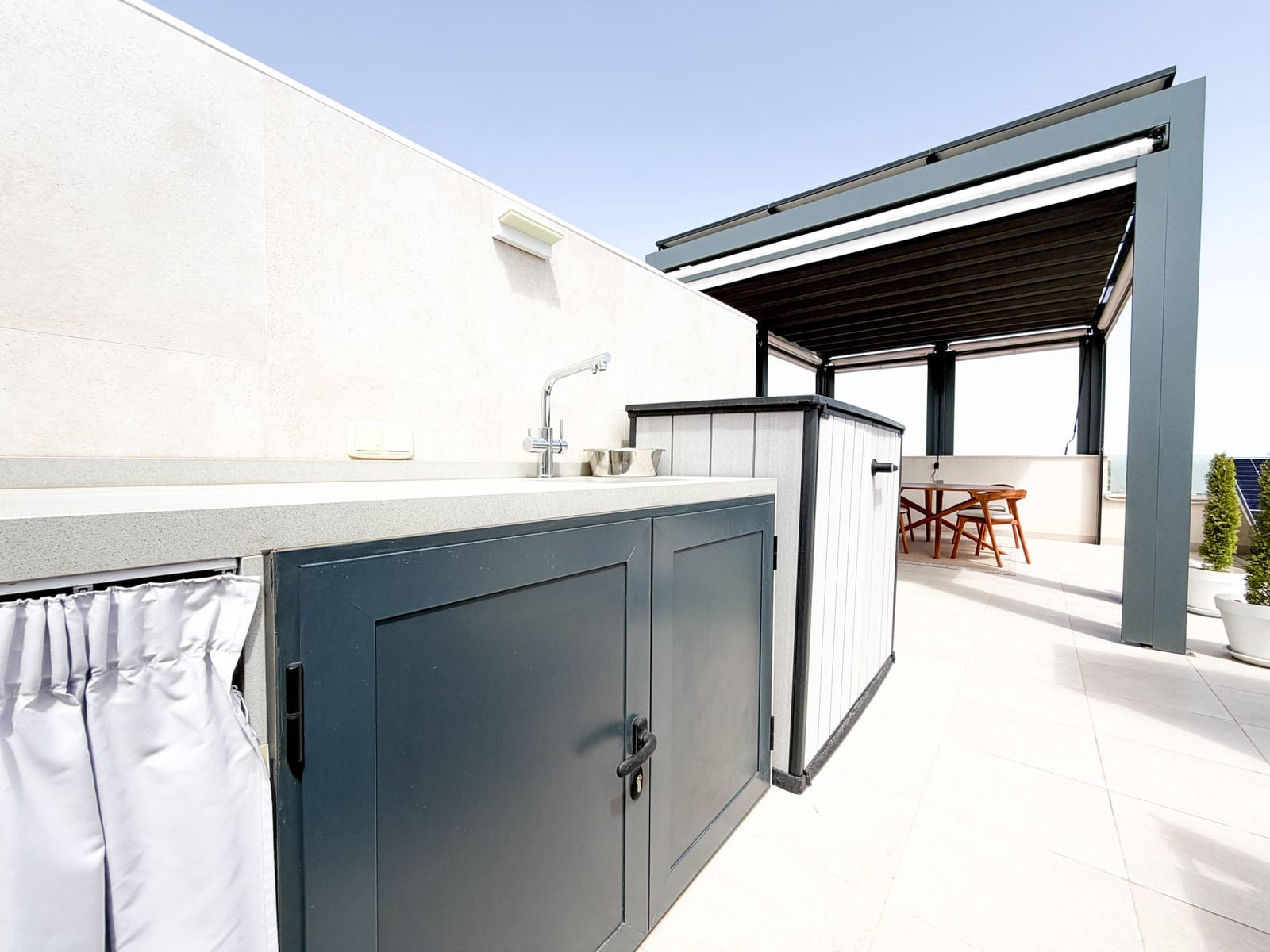 3 bedroom Penthouse for sale in Las Colinas Golf with pool garage - € 990,000 (Ref: 10183410)