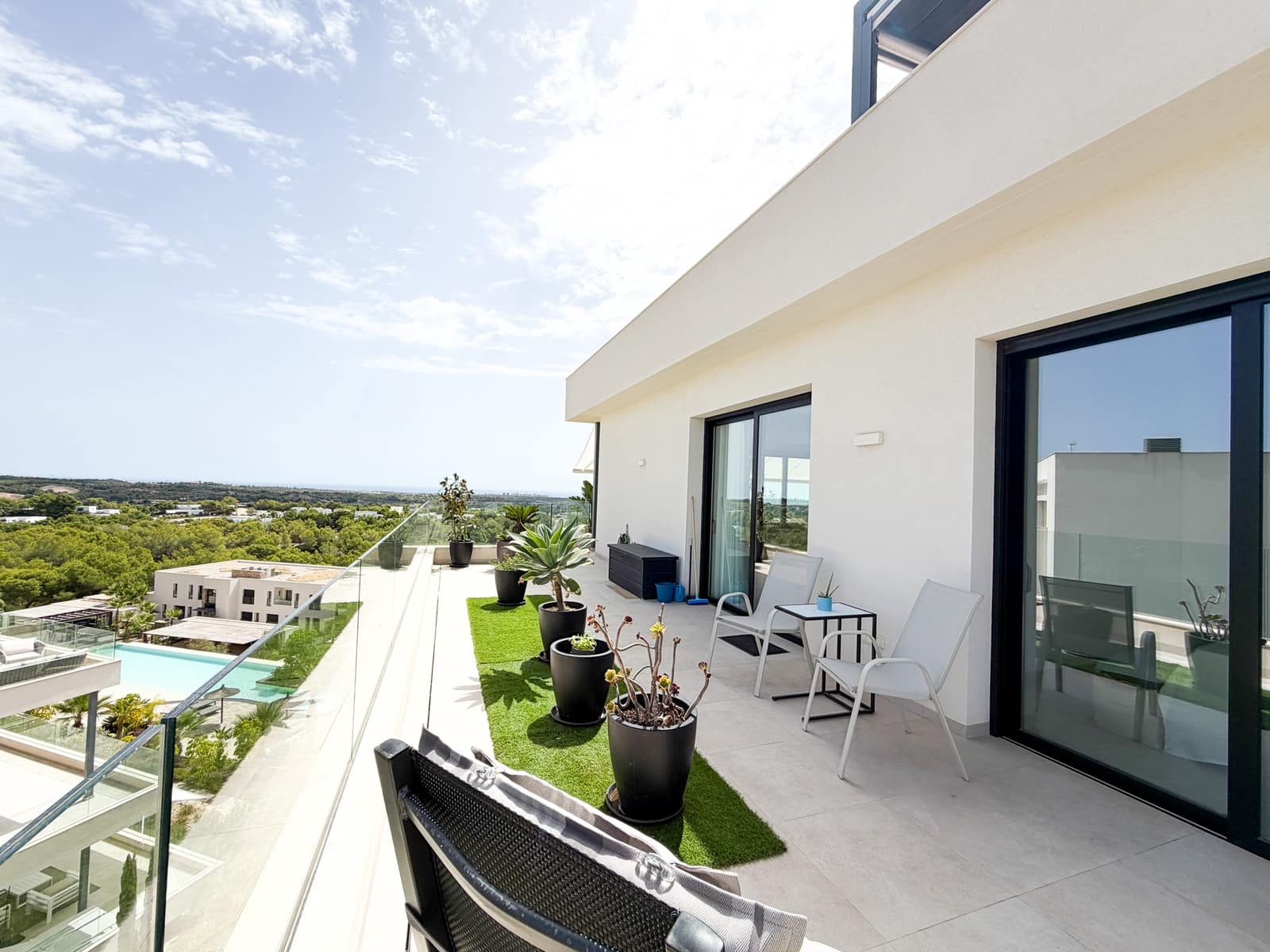 3 bedroom Penthouse for sale in Las Colinas Golf with pool garage - € 990,000 (Ref: 10183410)