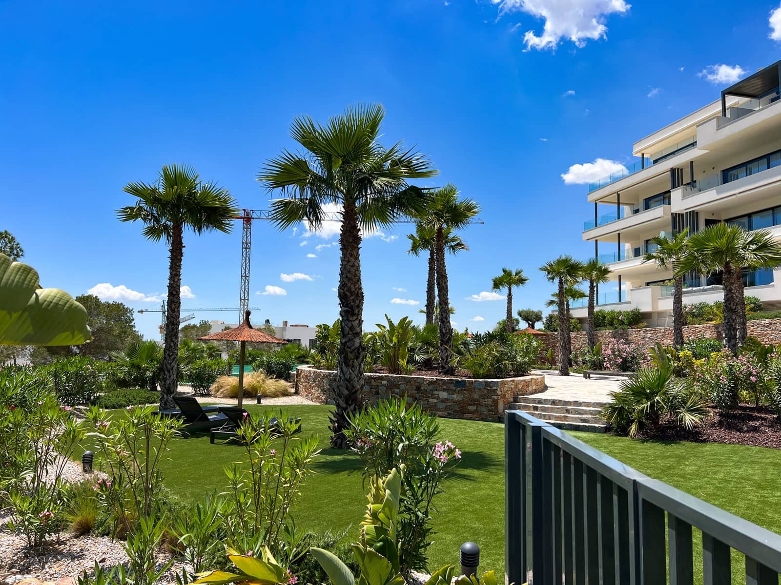 3 bedroom Penthouse for sale in Las Colinas Golf with pool garage - € 990,000 (Ref: 10183410)
