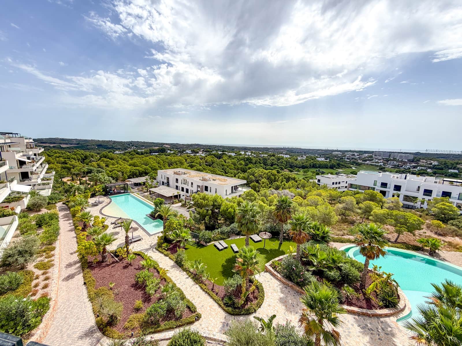 3 bedroom Penthouse for sale in Las Colinas Golf with pool garage - € 990,000 (Ref: 10183410)