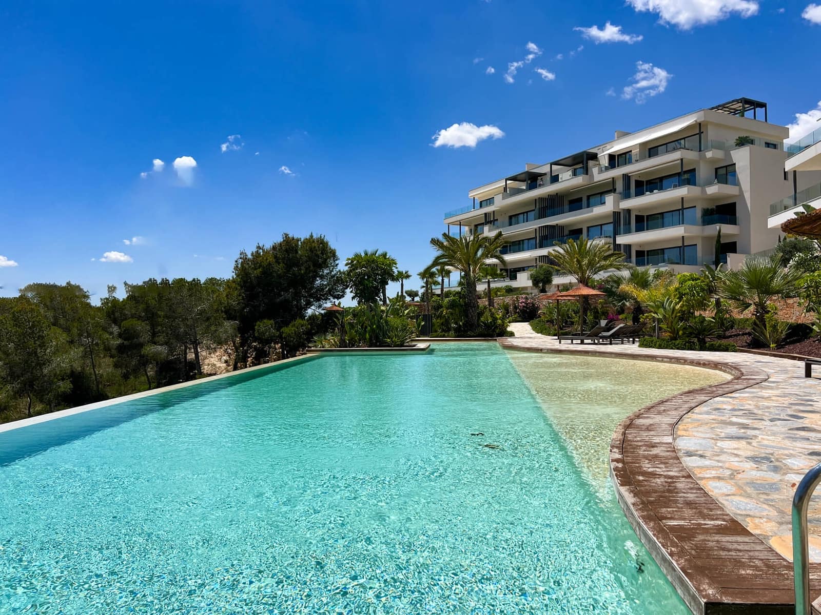 3 bedroom Penthouse for sale in Las Colinas Golf with pool garage - € 990,000 (Ref: 10183410)