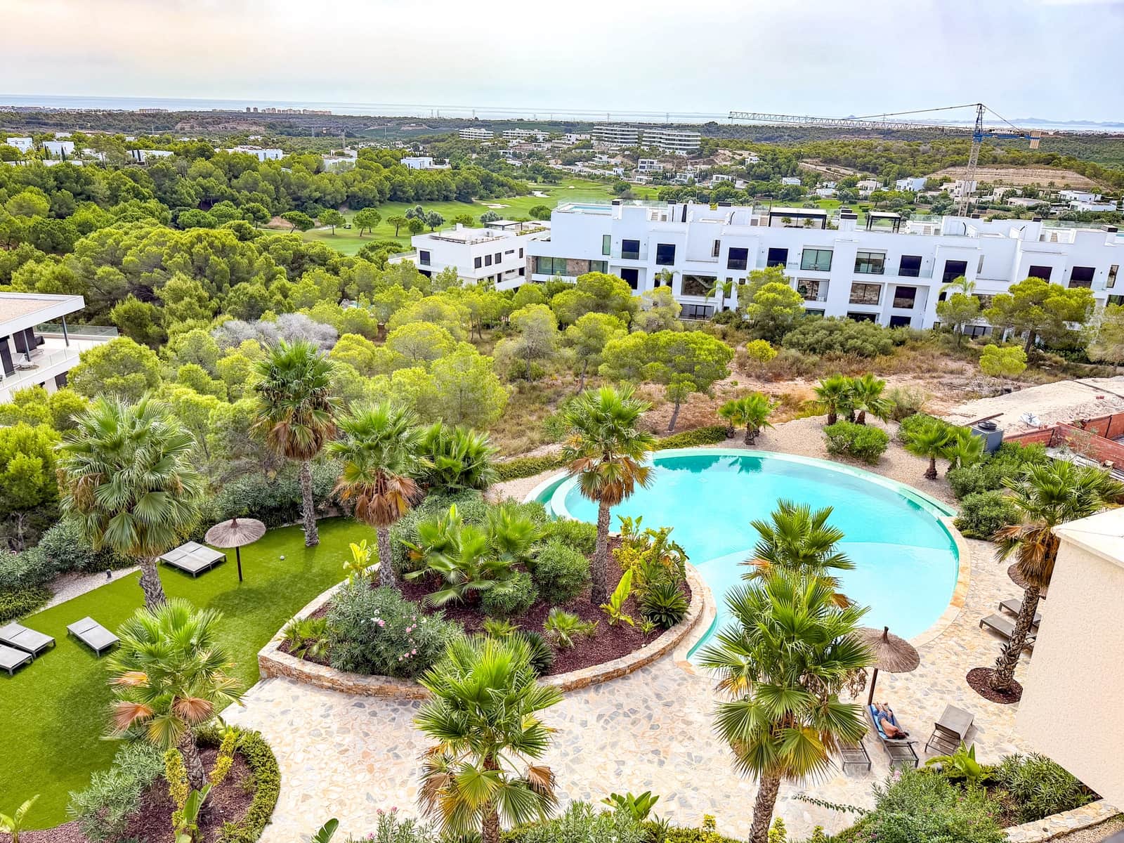 3 bedroom Penthouse for sale in Las Colinas Golf with pool garage - € 990,000 (Ref: 10183410)