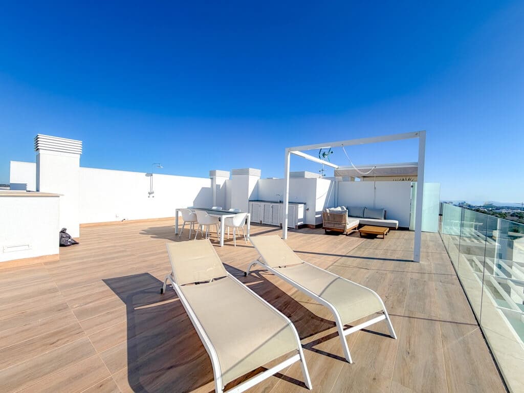 3 bedroom Penthouse for sale in Las Colinas Golf with pool garage - € 679,000 (Ref: 10183411)