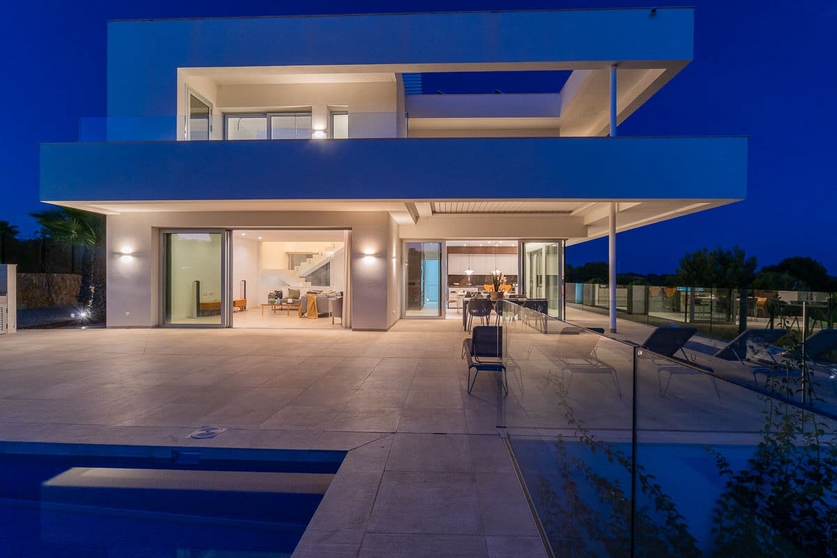 5 Zimmer Villa zu verkaufen in Las Colinas Golf mit Pool Garage - 2.700.000 € (Ref: 10183412)