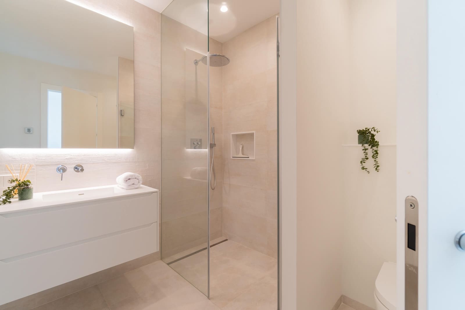 5 Zimmer Villa zu verkaufen in Las Colinas Golf mit Pool Garage - 2.700.000 € (Ref: 10183412)