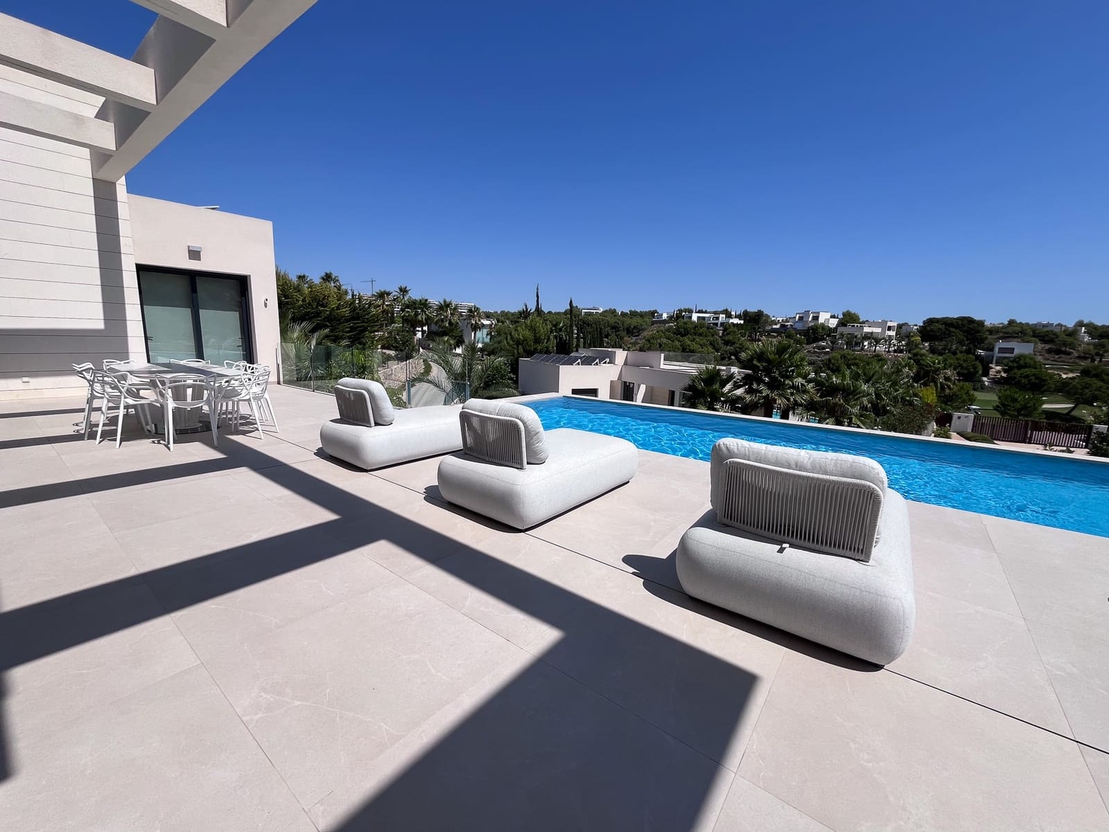 Chalet de 5 habitaciones en Las Colinas Golf en venta con piscina garaje - 1.795.000 € (Ref: 10183413)