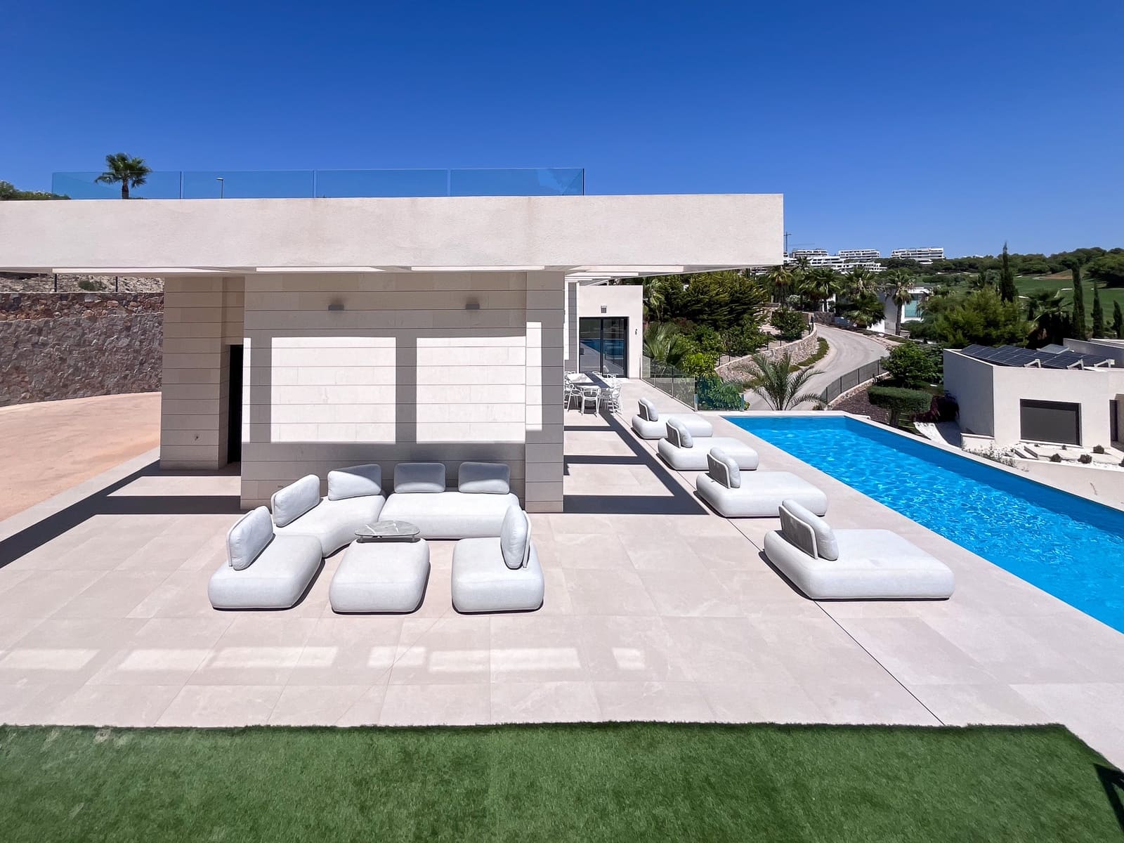 Chalet de 5 habitaciones en Las Colinas Golf en venta con piscina garaje - 1.795.000 € (Ref: 10183413)