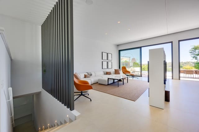 Chalet de 5 habitaciones en Las Colinas Golf, Orihuela en venta con piscina garaje - 2.800.000 € (Ref: 10183414)
