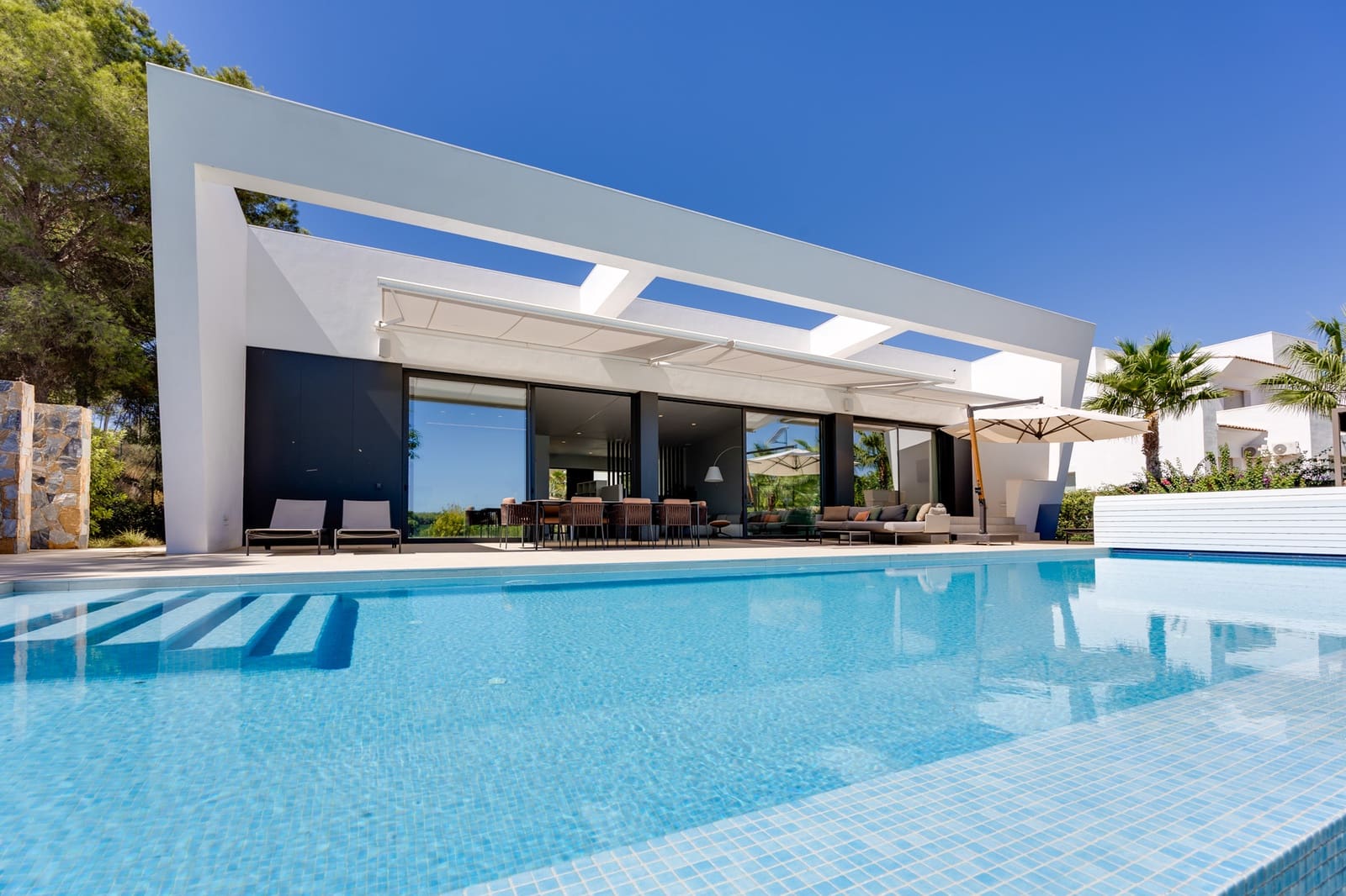 Chalet de 5 habitaciones en Las Colinas Golf en venta con piscina garaje - 2.800.000 € (Ref: 10183414)