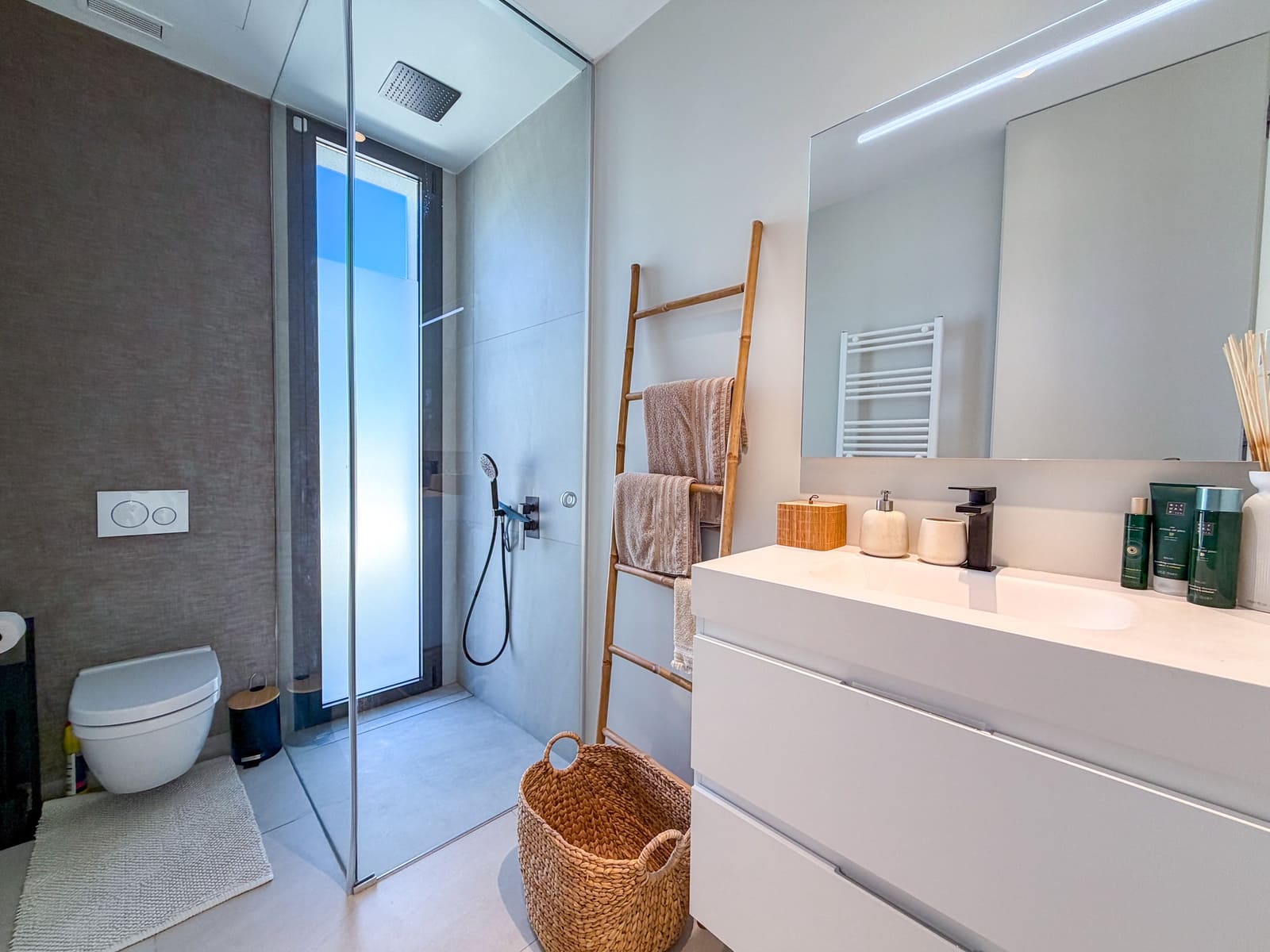 4 Zimmer Villa zu verkaufen in Las Colinas Golf mit Pool - 1.550.000 € (Ref: 10183415)