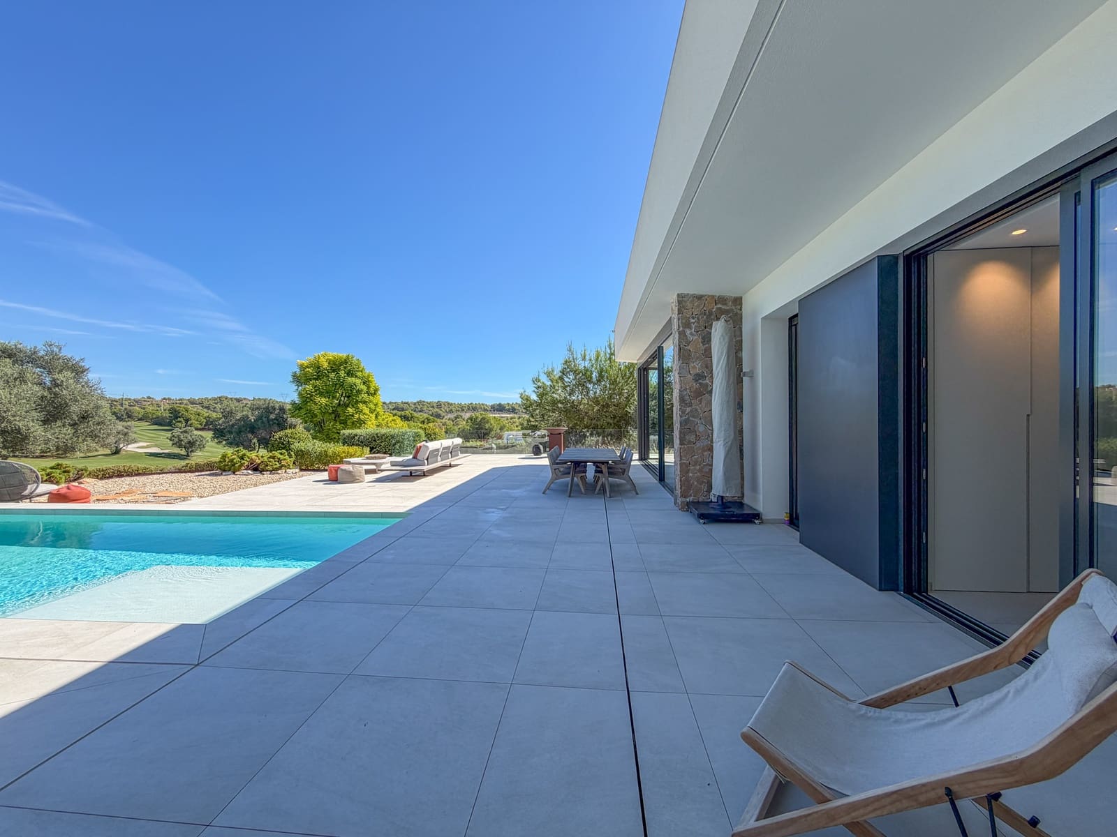 4 Zimmer Villa zu verkaufen in Las Colinas Golf mit Pool - 1.550.000 € (Ref: 10183415)