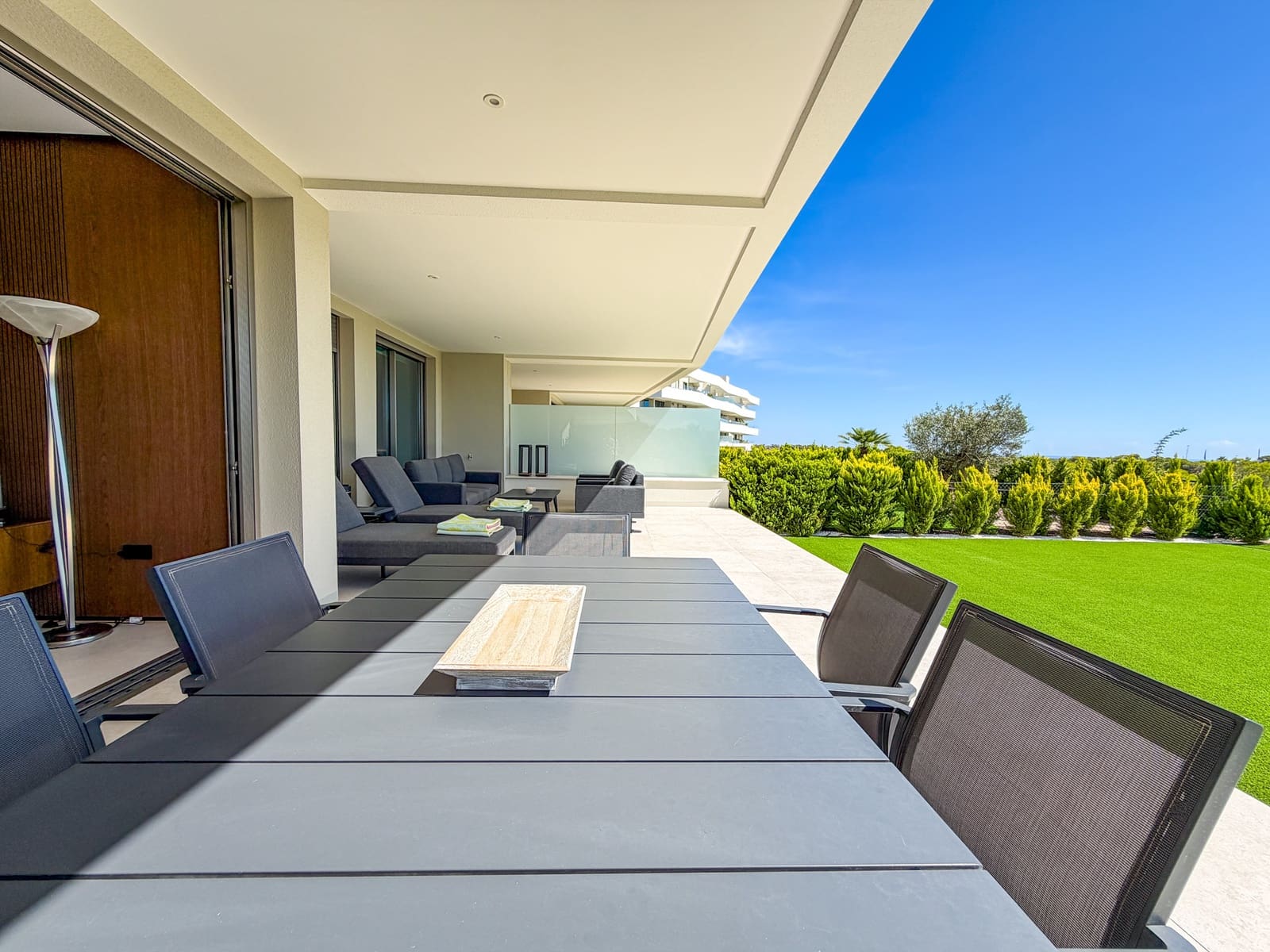 Apartamento de 3 habitaciones en Las Colinas Golf en venta con piscina garaje - 795.000 € (Ref: 10183416)
