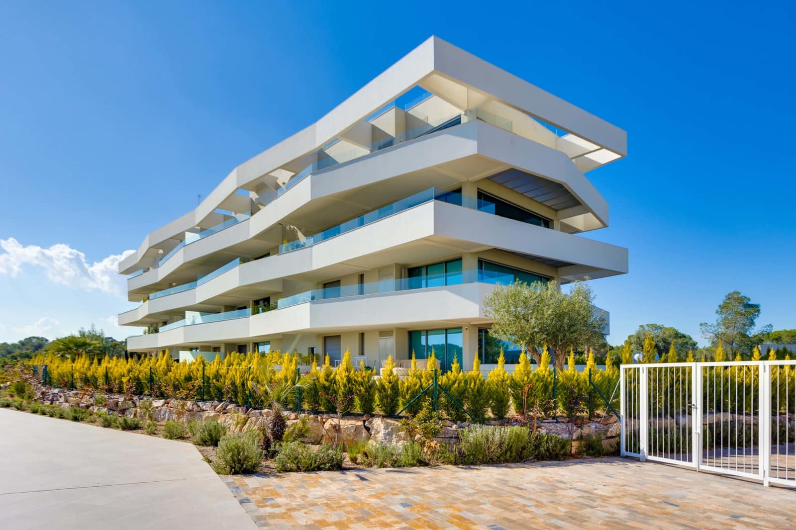 3 bedroom Penthouse for sale in Las Colinas Golf with pool garage - € 1,090,000 (Ref: 10183419)