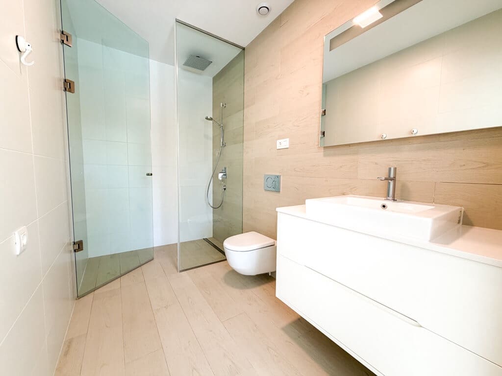 3 sypialnia Apartament na sprzedaż w Las Colinas Golf z basenem garażem - 485 000 € (Ref: 10183421)