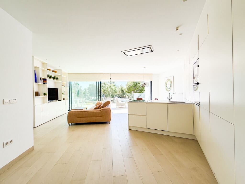 3 sypialnia Apartament na sprzedaż w Las Colinas Golf z basenem garażem - 485 000 € (Ref: 10183421)