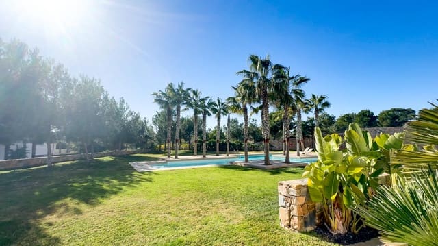 Apartamento de 3 habitaciones en Las Colinas Golf, Orihuela en venta con piscina garaje - 485.000 € (Ref: 10183421)