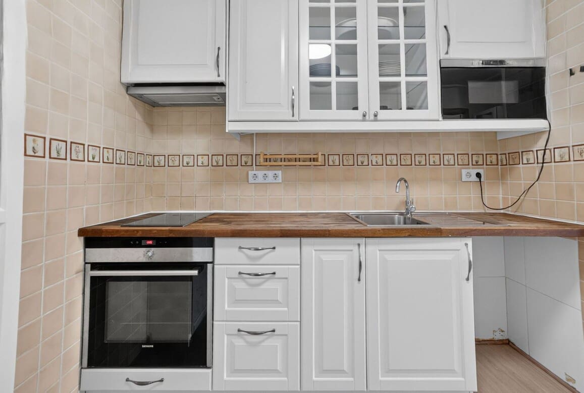 Chalet de 3 habitaciones en Torrevieja en venta con piscina - 199.000 € (Ref: 10184394)