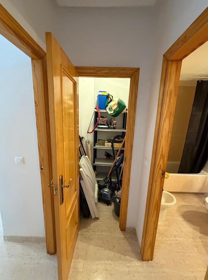 Chalet de 2 habitaciones en Santa Pola en venta con piscina garaje - 199.900 € (Ref: 10184397)